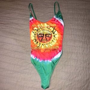 Sublime tie dye one-piece swimsuit 💚💛